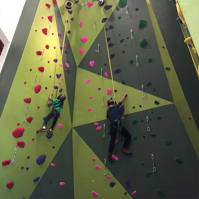 Glen Park Rec Center climbing wall