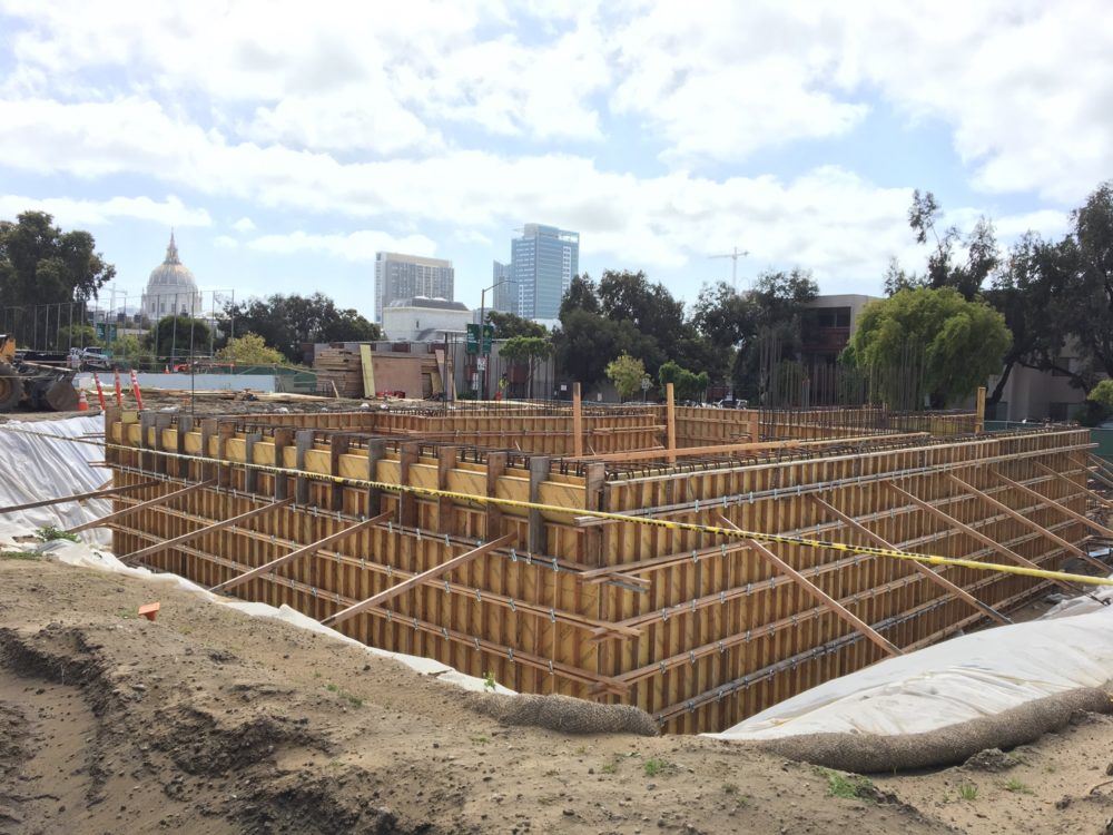 Building-formwork-1000x750