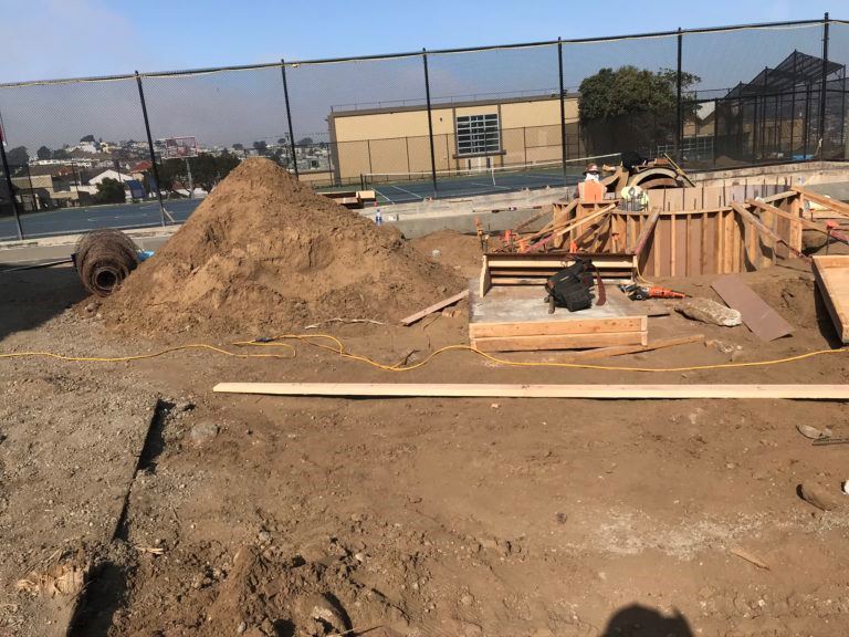 Alice Chalmers construction