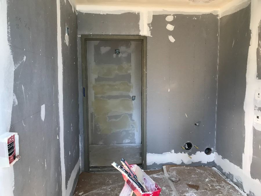 IMG_1047_ADArestroomRockedAndTaped