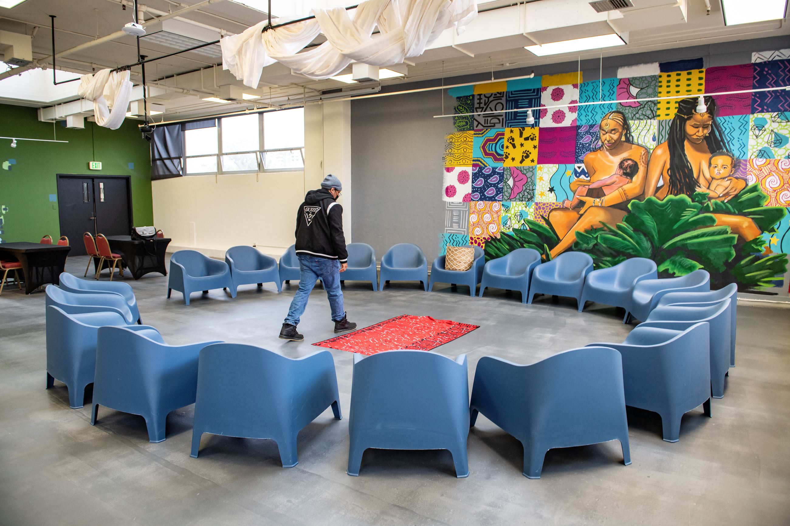 Buchanan Mall Healing Circle before attendees arrive 1