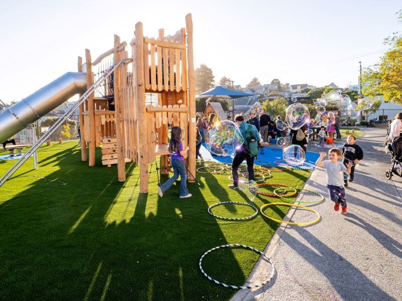 Bernal Heights Recreation Center Playground Ribbon Cutting_Image Courtesy KOMPAN_(3)