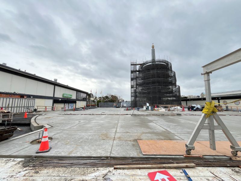 Japantown construction December 2025 -JPP - upper plaza from entrance